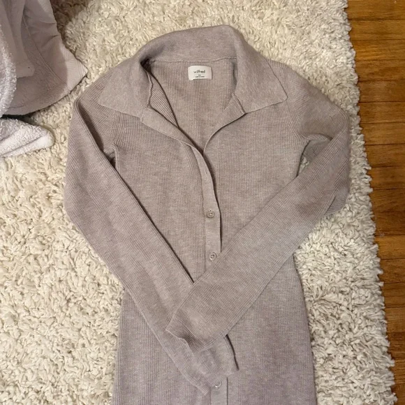 Beige Button-Up Knit Dress - Picture 2 of 3